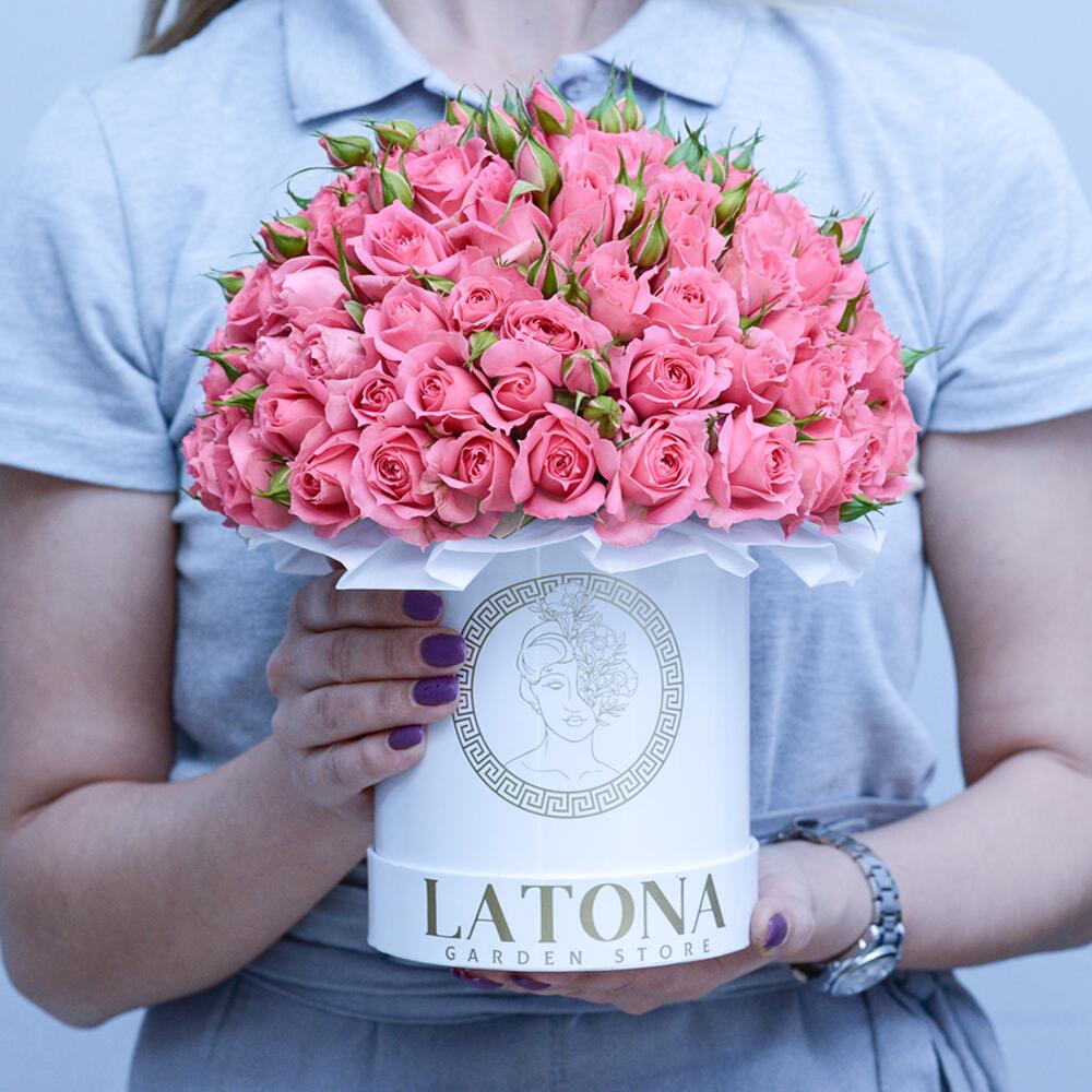 Коробка CUPID с кустовыми розами