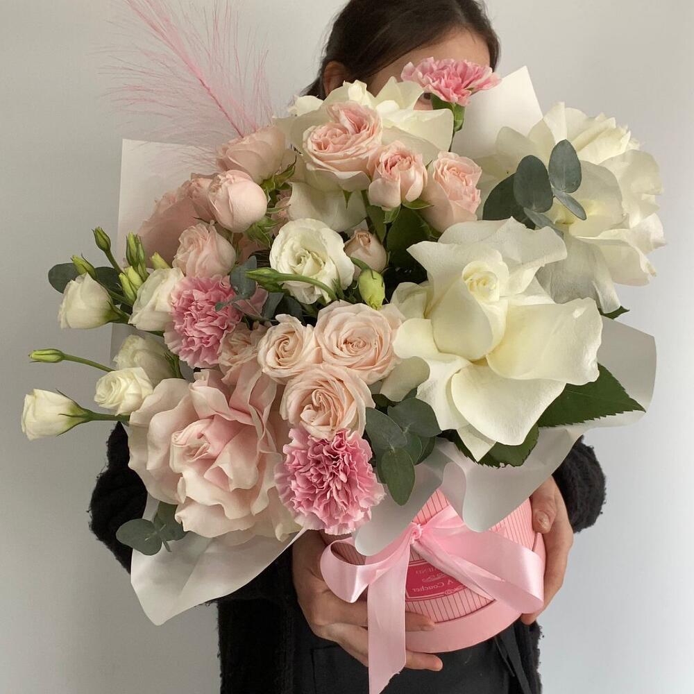 Цветы в коробке