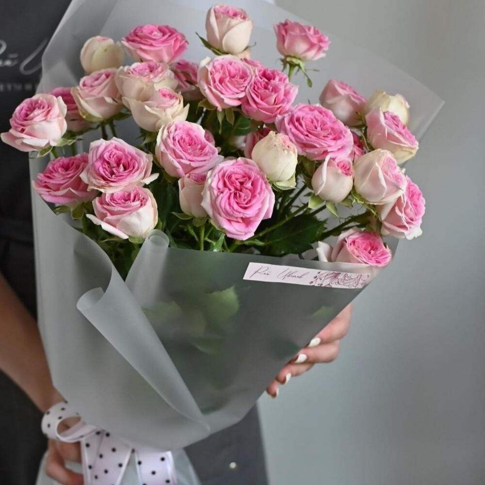 5 веток кустовых роз