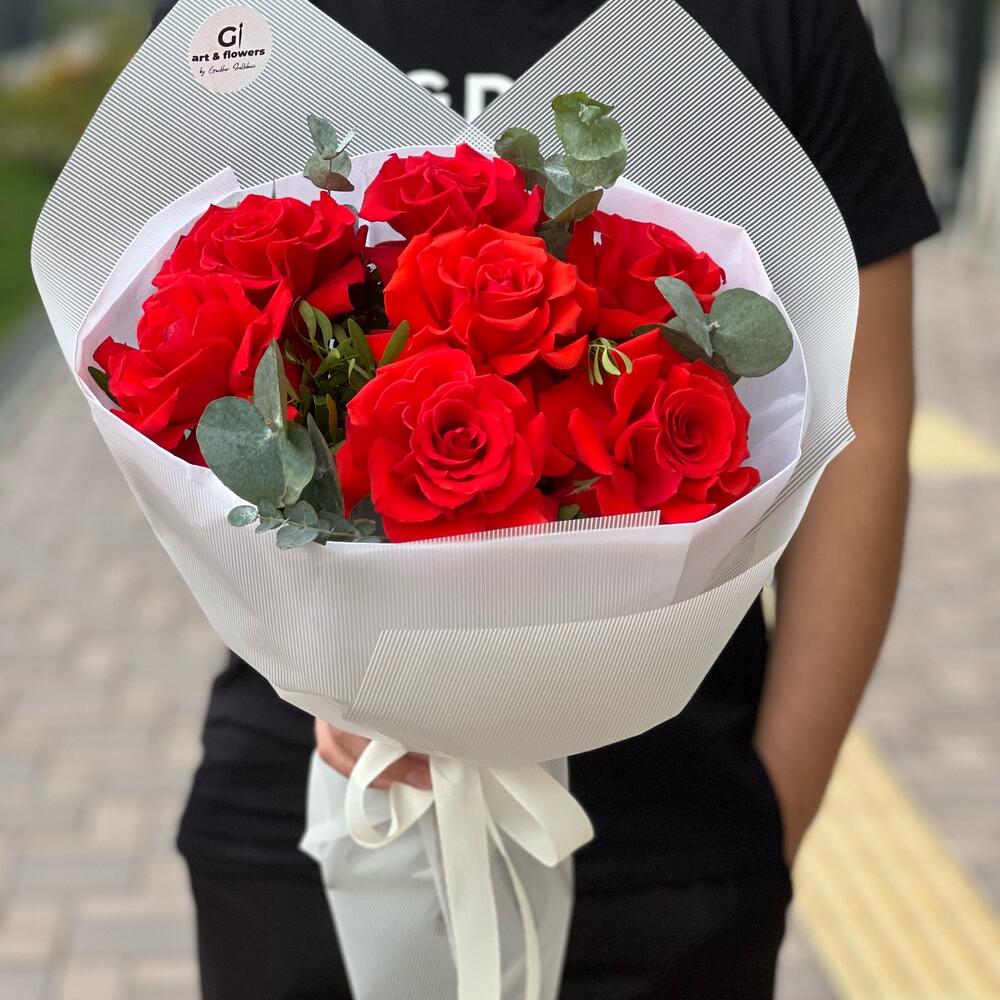 Моно-Букет из Красных Роз + открытка ручной работы в подарок